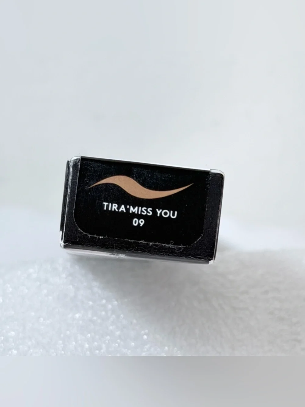 Fenty Beauty Shadowstix Tira Miss You 09 eyeshadow stick